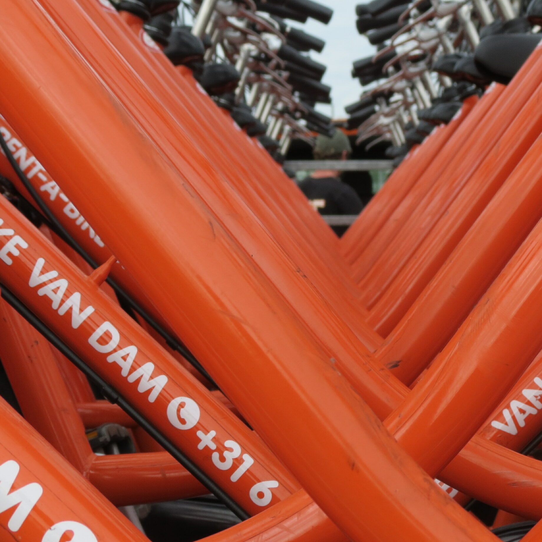 Oranje_fietsen_frames